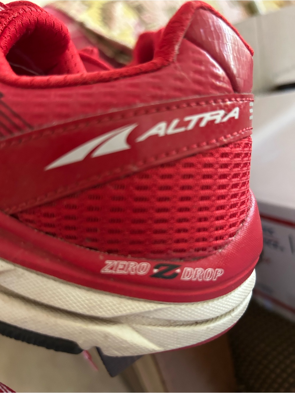Altra Red Women's Athletic Running Shoes Bold Red Sz 8 - Picture 10 of 11